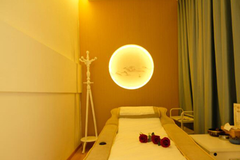 苏州姑苏日式指压的寂静美学：在按压中听见雪落的声音